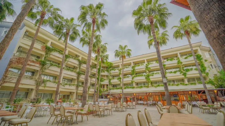 Restoran &amp; Bar